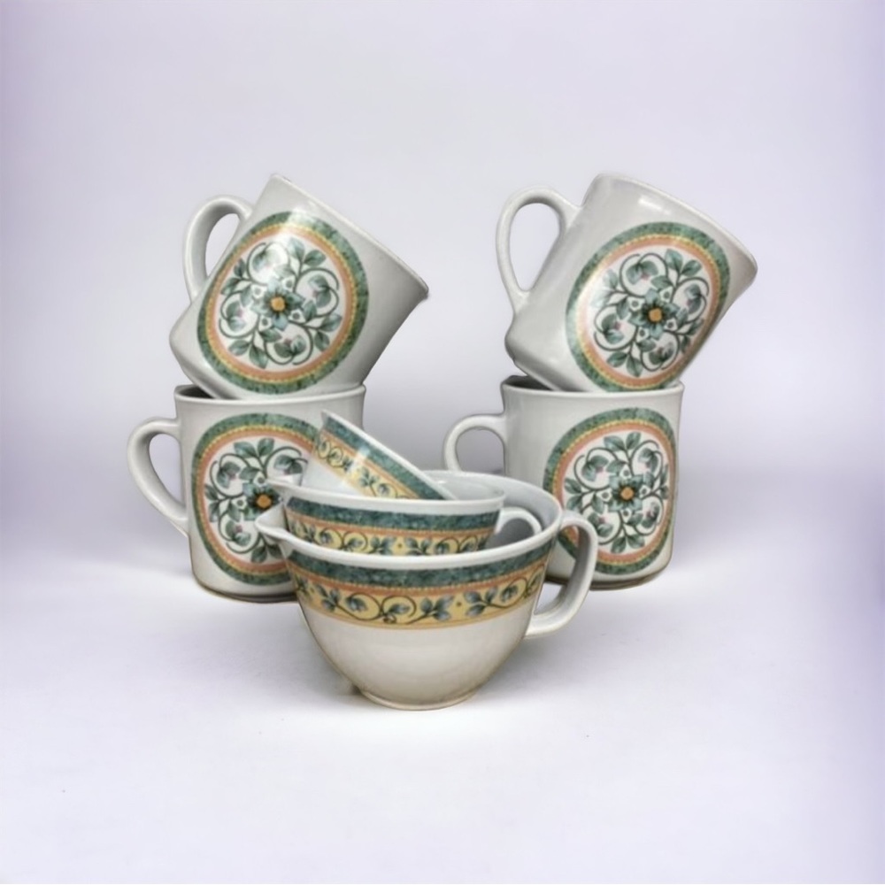 Set of 4 Eurita Melamine Mugs Coffee Cups & Set Of 3 Measuring Cups - READ
